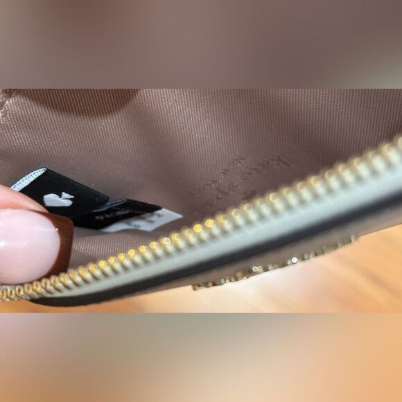 Kate Spade Lucy Taupe Tan White Saffiano Leather Wristlet Wallet NEW - Picture 4 of 4